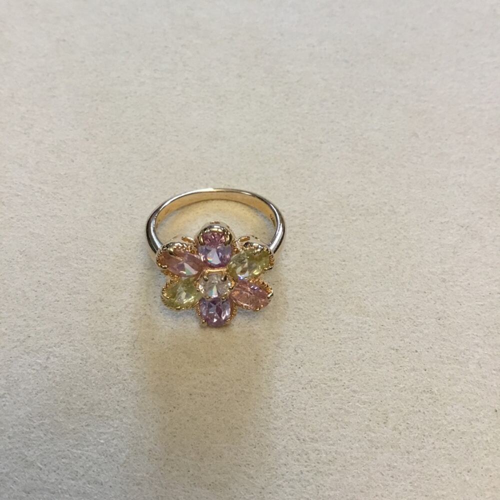 Multi-Color Crystals Sunflower Ring - Picture 7 of 8